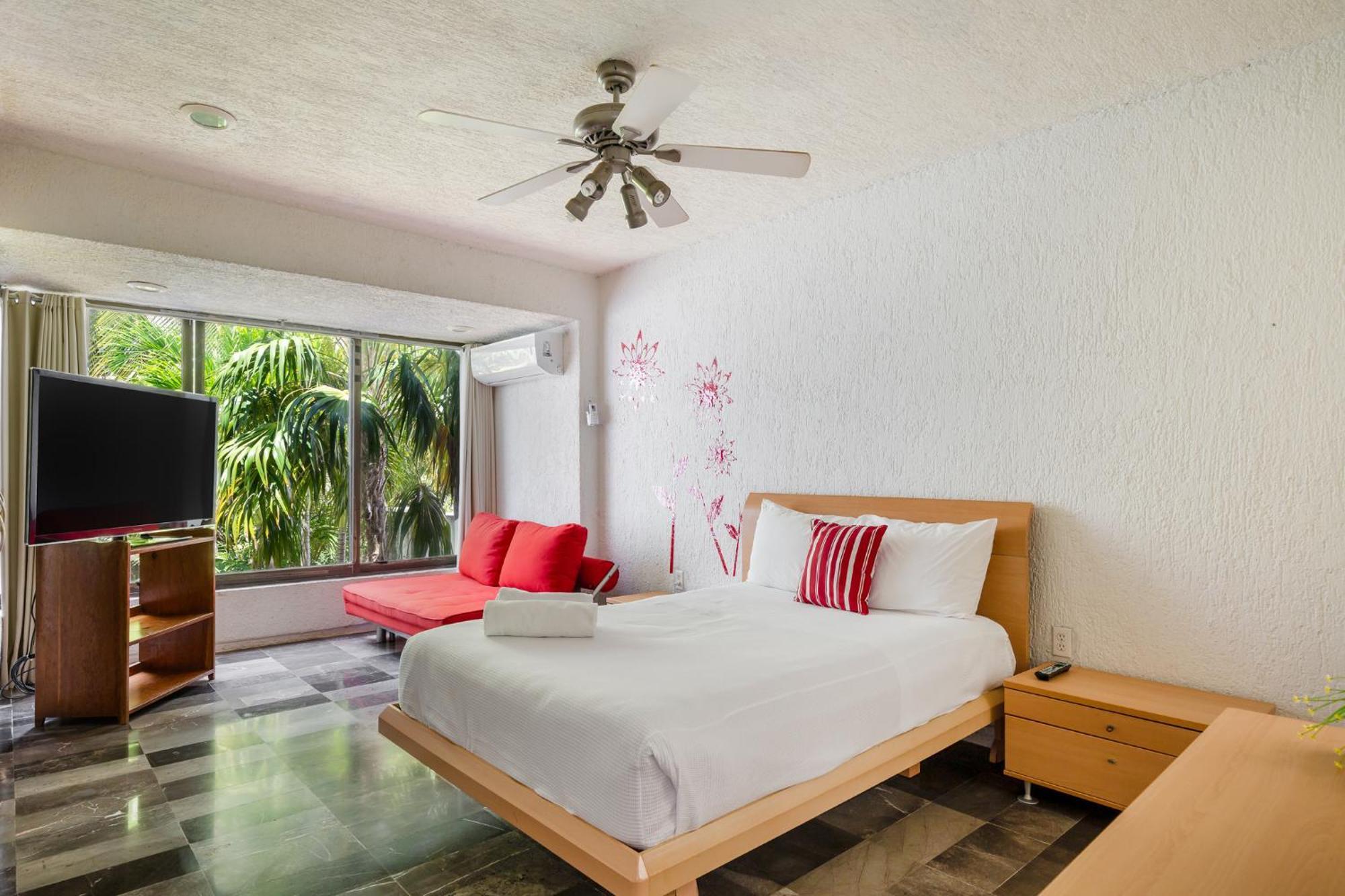 Large House - Walking To Beach - 10 Guests! Cancun Luaran gambar