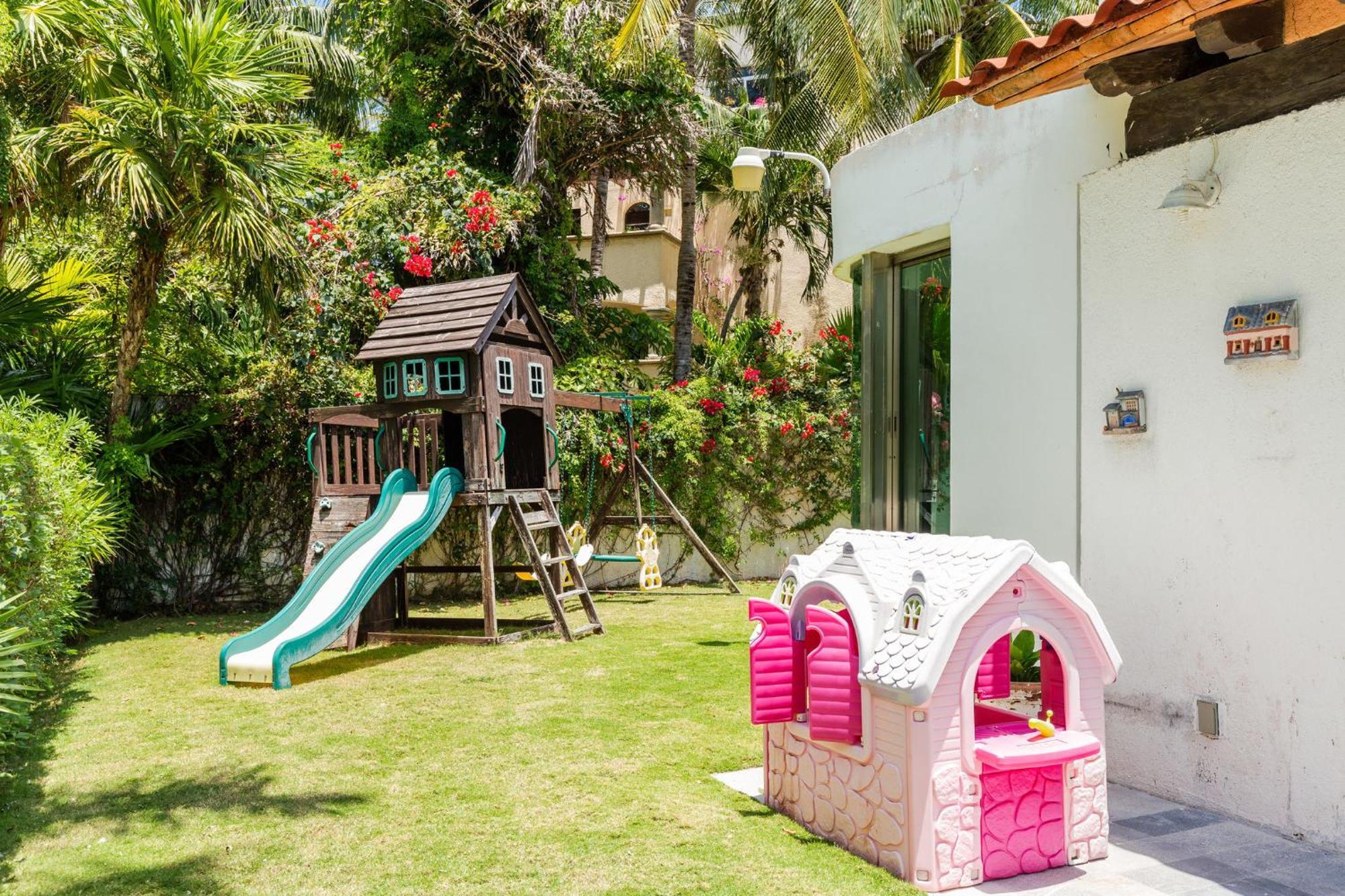 Large House - Walking To Beach - 10 Guests! Cancun Luaran gambar