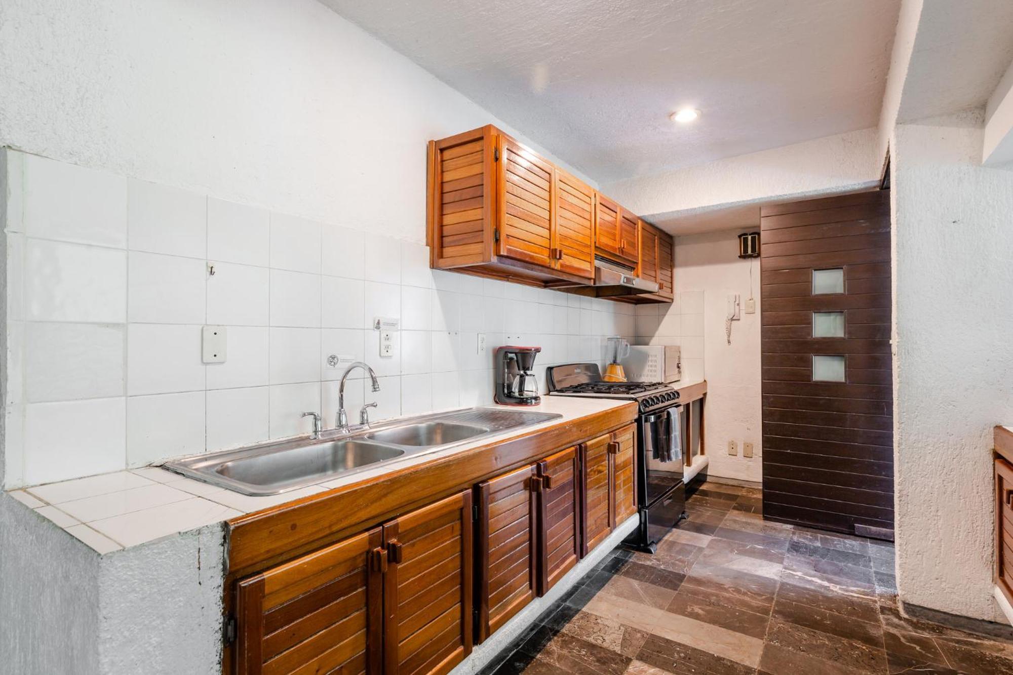 Large House - Walking To Beach - 10 Guests! Cancun Luaran gambar