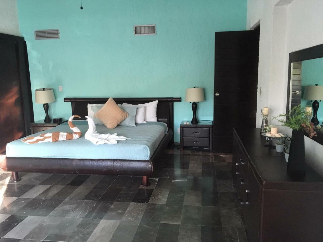 Large House - Walking To Beach - 10 Guests! Cancun Luaran gambar